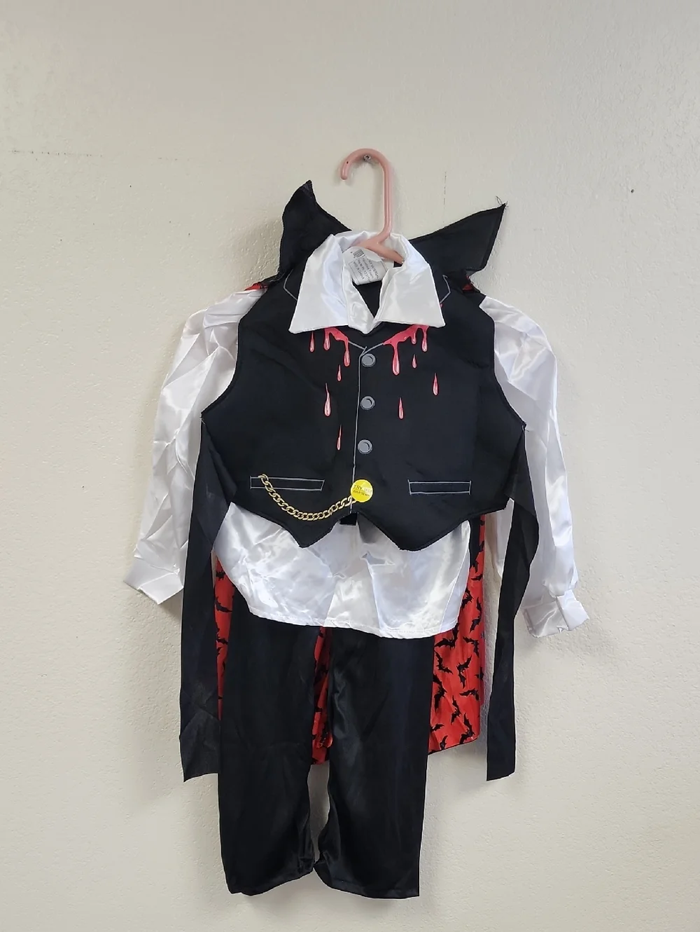 RUBIES VAMPIRE YOUTH  COSTUME SIZE SMALL